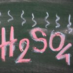 ۷ ویژگی عجیب سولفوریک اسید